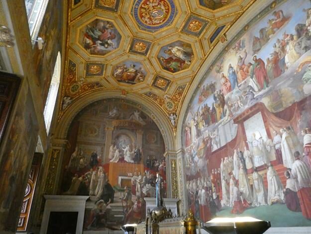 Vatican City Museum and the Sistine Chapel – photo 22