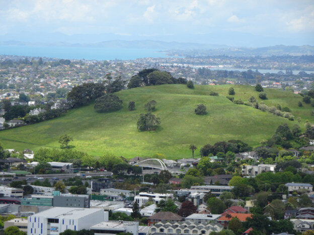 Mt. Eden Volcano Walk, Auckland NZ – Albert-Eden, New Zealand – photo 5