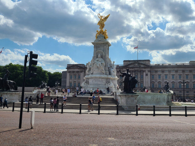 Buckingham Palace, London – City of Westminster, England – photo 3