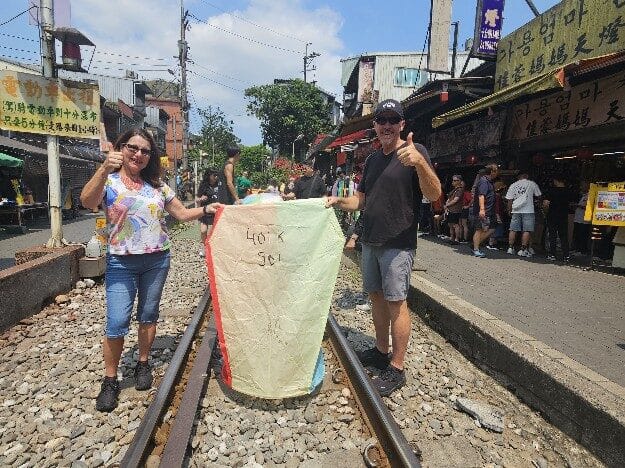 Sky Lantern Release, Shifen, Taiwan – New Taipei – photo 5